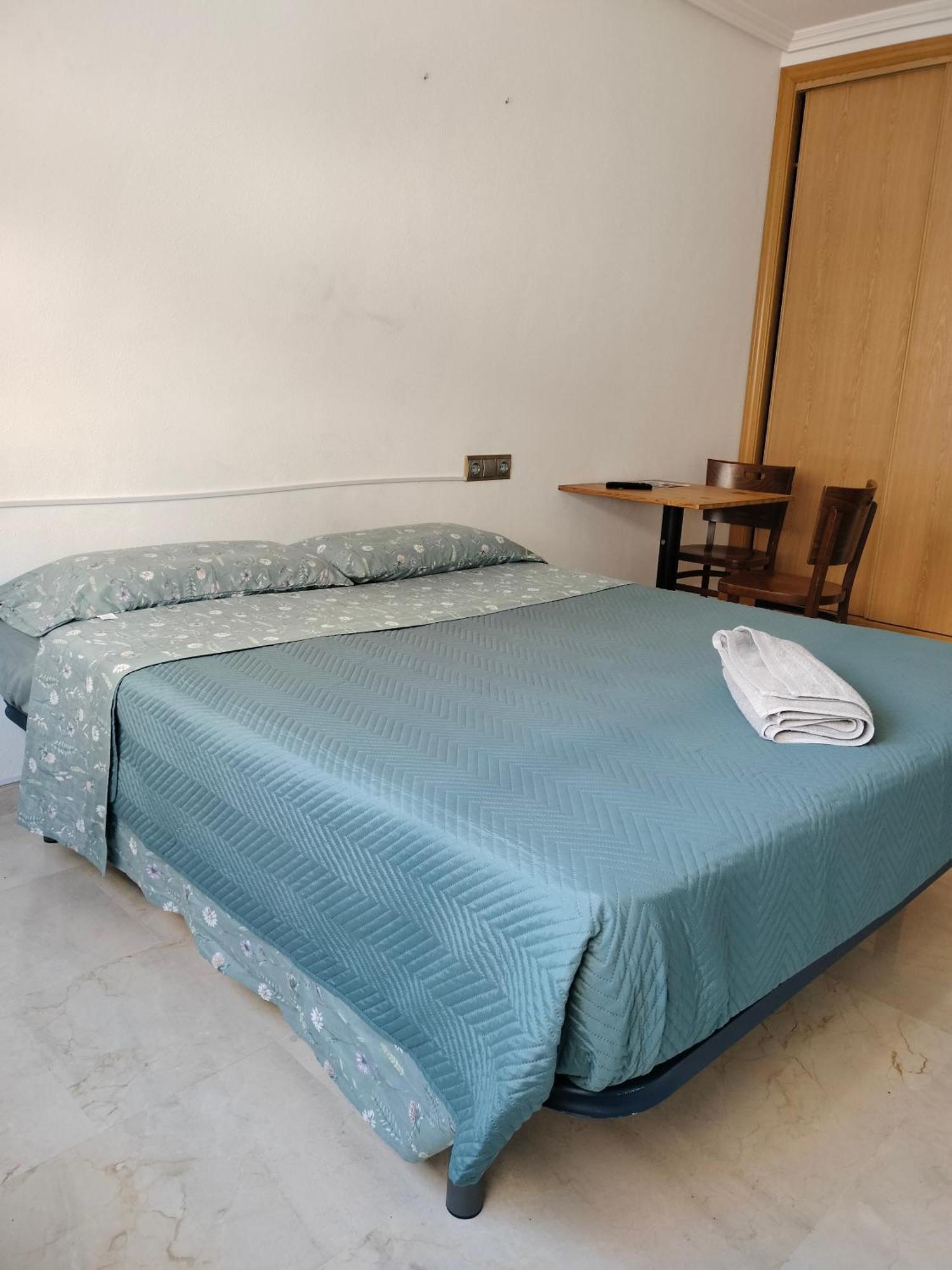 Holiday Centre Deluxe Διαμέρισμα Αλικάντε Εξωτερικό φωτογραφία